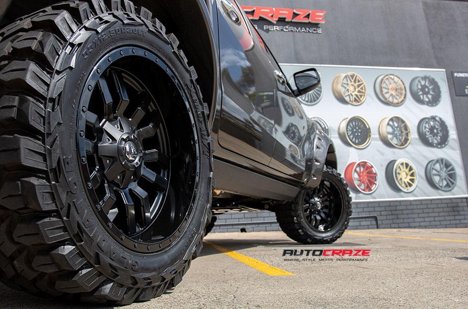 MAZDA BT 50 SLEDGE MATTE BLACK